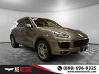 2016 Porsche Cayenne Base