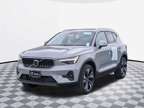 2024 Volvo XC40 Ultimate Bright Theme