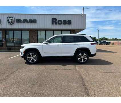 2024 Jeep Grand Cherokee Limited 4x2 is a White 2024 Jeep grand cherokee Limited SUV in Senatobia MS