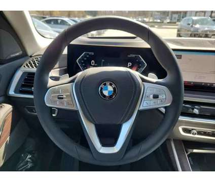 2024 BMW X7 xDrive40i is a Black 2024 SUV in Newton NJ