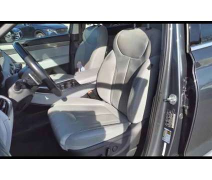 2021 Hyundai Palisade SEL is a Grey 2021 SUV in Rochester NY