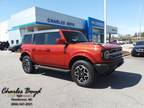 2022 Ford Bronco BASE 4 DOOR 4X4