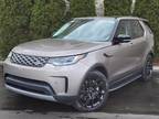 2024 Land Rover Discovery P300 S