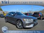 2021 Volvo S60 T5 Momentum