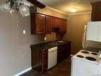 Condo For Rent In Fraser, Michigan