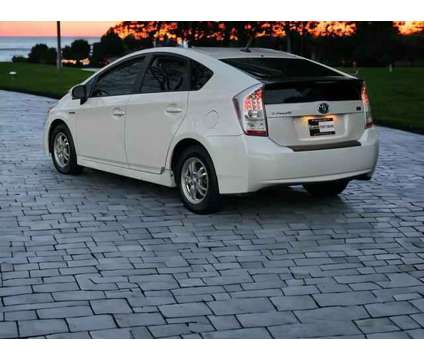 2011 Toyota Prius for sale is a White 2011 Toyota Prius Hatchback in Duluth GA