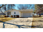 Pending! 2250 Margaretha Avenue, Albert Lea MN 56007