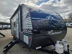 2024 Coachmen Catalina Summit Series 8 221MKE 25ft