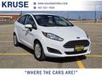 2015 Ford Fiesta White, 136K miles