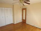 Flat For Rent In Redford, Michigan