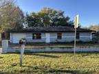 5870 NW 3rd St, Ocala, FL 34482