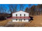 253 Douglas Ln, Berkeley Springs, WV 25411