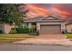 3194 Bayou Ln, Tavares, FL 32778