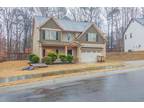 835 Sassafras Ln, Hoschton, GA 30548