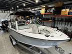 2023 BLACKFIN BOATS 232DC Boat for Sale