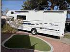 2019 Winnebago Outlook 27D 28ft