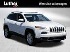 2015 Jeep Cherokee White, 45K miles