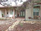 Home For Sale In Kerrville, Texas