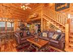 Three bedroom Gatlinburg cabin with hot tub