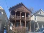 Foreclosure Property: Walter St