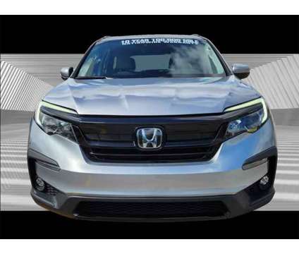 2022 Honda Pilot 2WD Special Edition is a Silver 2022 Honda Pilot 2WD Special Edition SUV in Fort Lauderdale FL