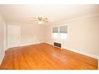 Flat For Rent In Elmwood Park, New Jersey
