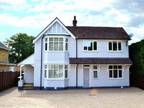 Property & Houses For Sale: Fleet Road Fleet, Hampshire