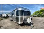 2024 Airstream Globetrotter 30RB Twin