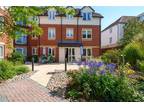 1+ bedroom flat/apartment for sale in Prices Lane, Reigate, Surrey, RH2