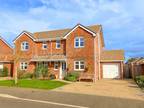 3 bedroom property for sale in Fieldhouse Way, Lymington, Hampshire