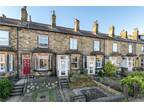 2 bed house for sale in New Park Street, LS27, Leeds
