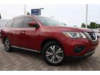 2017 Nissan Pathfinder Red, 124K miles