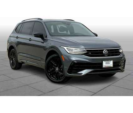 2022UsedVolkswagenUsedTiguanUsed2.0T 4MOTION is a Grey, Silver 2022 Volkswagen Tiguan Car for Sale in Grapevine TX