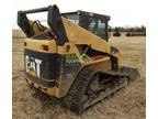 Clean tracked 2003 skid steer loader