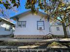 110 N Maple 110 N Maple St