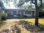 305 North 4th Street, Fulton, TX 78382