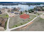 White Plains, Beautiful lakefront homesite with INCREDIBLE