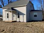 Home For Sale In Pocahontas, Illinois