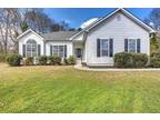 947 Century Oak Dr, Winder, GA 30680