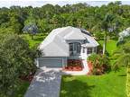 130 Peony Ct, Bradenton, FL 34212