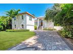 3919 Roberts Point Rd, Sarasota, FL 34242