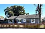 1019 Walnut St, Oakdale, CA 95361