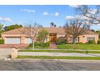 9520 White Oak Ave, Northridge, CA 91325