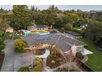 197 Greenoaks Dr, Atherton, CA 94027