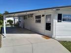 2053 Detroiter St, Sarasota, FL 34231