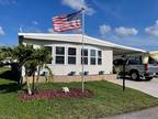 14502 Nathan Hale Ln #467, North Fort Myers, FL 33917
