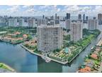 1000 W Island Blvd #2409, Aventura, FL 33160