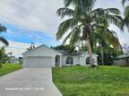 537 SE Cliff Rd, Port Saint Lucie, FL 34984