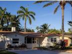 1025 Lincoln St, Hollywood, FL 33019