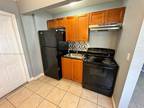 4251 NW 5th St #106, Plantation, FL 33317